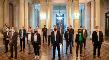 Jorge Ferraresi recibió a intendentas e intendentes de la Tercera Sección de la Provincia