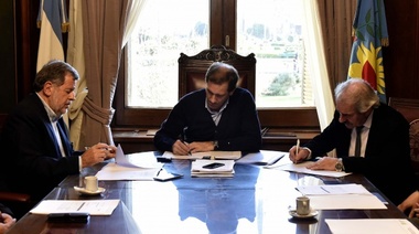 Elustondo y Garro firmaron acuerdo para implementar Clínica Tecnológica en La Plata