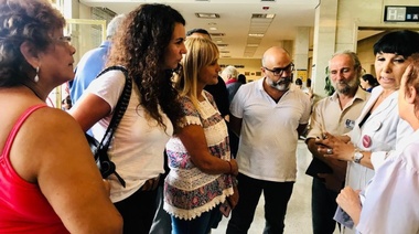 Merquel acompañó a trabajadores del Hospital Posadas