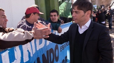 Kicillof encabeza "mini gira" de instalación en el interior bonaerense