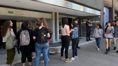 Tras amenaza de bomba en el Ministerio de Mujeres, evacuaron al personal del edificio de Paseo Colón
