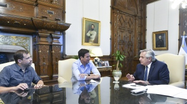 Alberto Fernández recibió al intendente del Partido de la Costa