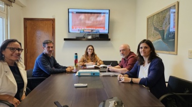 López se reunió con investigadores del CONICET en busca del máximo desarrollo para el Puerto Quequén