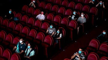 Bajo protocolos, la Provincia habilitó el regreso de cines y teatros