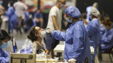 Argentina superó los 100.000 casos diarios de coronavirus