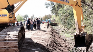 Merlo: ACUMAR y el municipio supervisan las tareas de mantenimiento y perfilado de arroyos