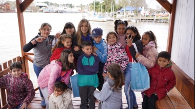 Galmarini y Romina Barrios inauguraron el Muelle Vecinal de las Infancias