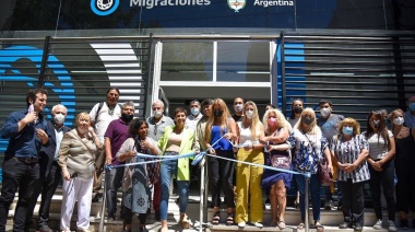 La intendenta Mayra Mendoza encabezó la inauguración de la nueva sede de Migraciones en Quilmes