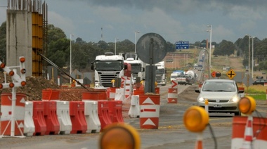 La obra vial del Sesquicentenario y el saneamiento del Cholo están cambiando Bahía Blanca
