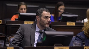 Adrián Urreli: “Los legisladores debemos ayudar en el diálogo entre el Gobierno y los municipios”