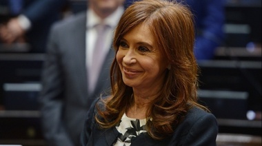 Cristina califica al juicio en su contra como un "nuevo acto de persecución"