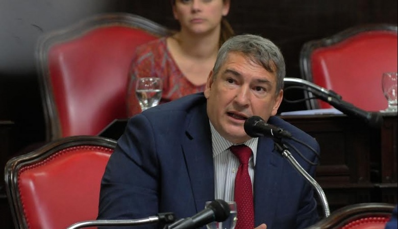 D´Onofrio pide la creación de un Tribunal Arbitral