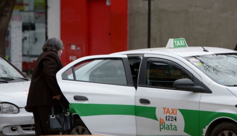 Taxistas de La Plata advierten “trabas” desde el Concejo para la readecuación de la tarifa