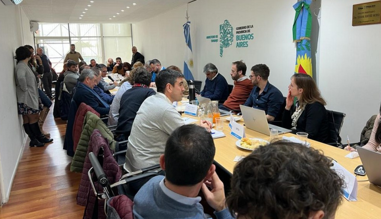 Paritarias: Provincia ofreció 10% de aumento para estatales y docentes
