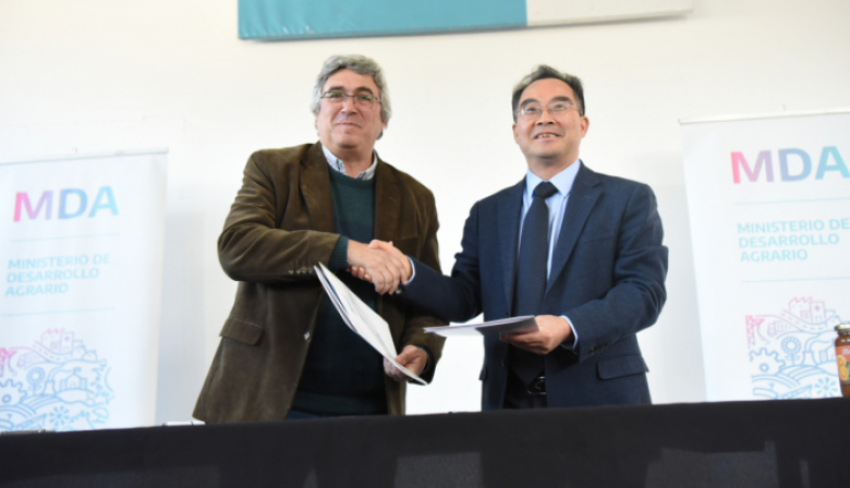 La PBA firmó un acuerdo con China: “Por más ciencia y tecnología en las chacras experimentales”