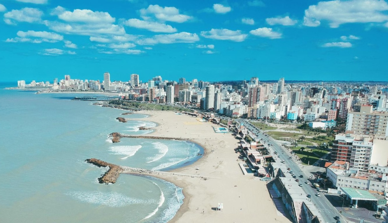 Vacaciones en Mar del Plata: un balneario se adelantó a todos y publicó los precios para la temporada verano 2026