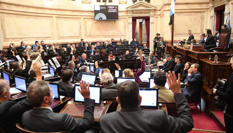 Triple revés para Milei en el Senado: se aprobó el aumento a jubilados, la moratoria y la emergencia en discapacidad