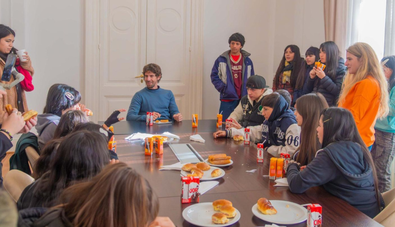 Andreotti: “Debemos escuchar a nuestros adolescentes para ayudarlos a construir su futuro”