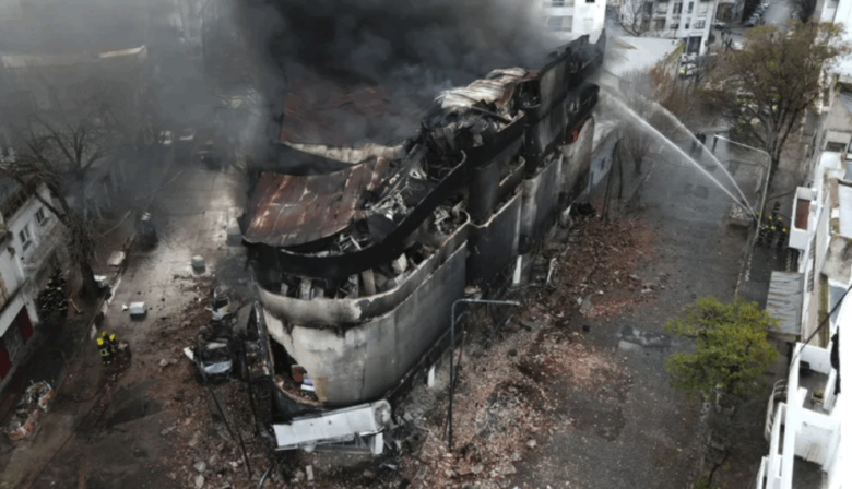 La Plata: el depósito de electrodomésticos que se incendió había sido clausurado por la Municipalidad