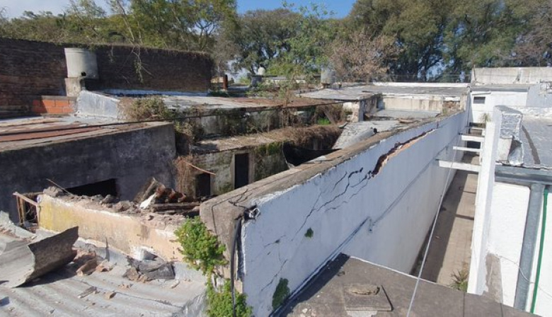 Preocupación en La Plata por una demolición que afecta a un complejo de departamentos