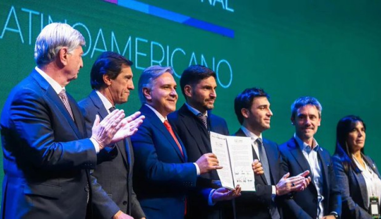 Gobernadores se alinean frente al veto de Milei y analizan lanzar un frente electoral común