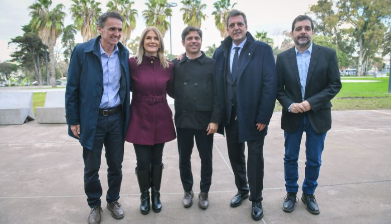 Kicillof y Massa relanzan la campaña en la Primera Sección y buscan cerrar la interna