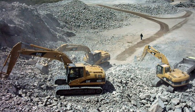 El Gobierno eliminó retenciones a más de 200 productos mineros