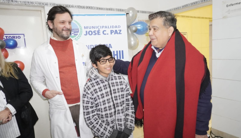 José C. Paz: Ishii refuerza el acceso gratuito a la salud visual con entrega de lentes