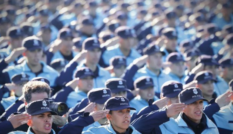 Excepcionalidad: extienden a 29 años el límite de edad para ingresar a la Policía Bonaerense