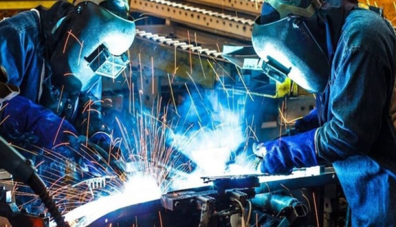 Fábricas cerradas y un mercado laboral al límite en PBA