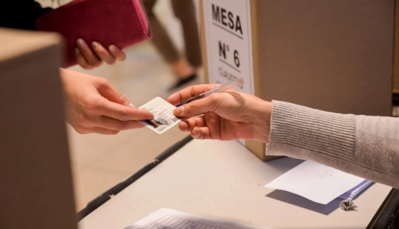7S: cómo votan los ciudadanos extranjeros