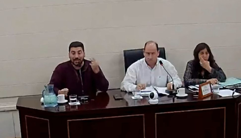 Egüen: “El kirchnerismo, Guarch y Lobosco acordaron en el HCD mi destitución”