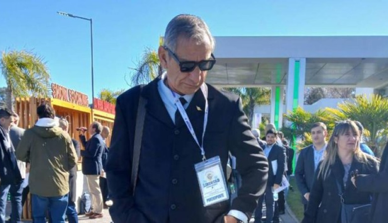 La Plata: imputan a exmilitar por apología del delito tras reivindicar al Ford Falcon verde como “justicia”