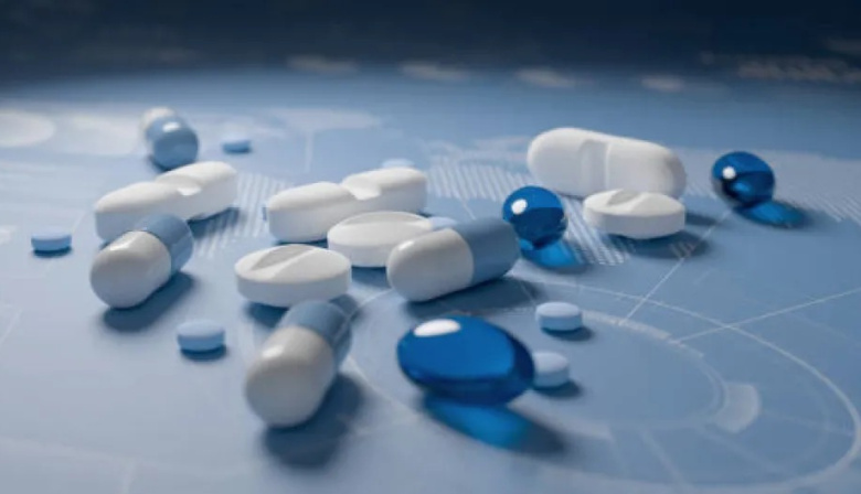 Kreplak pide al Senado aprobar la ley para crear el Centro Farmacéutico Bonaerense
