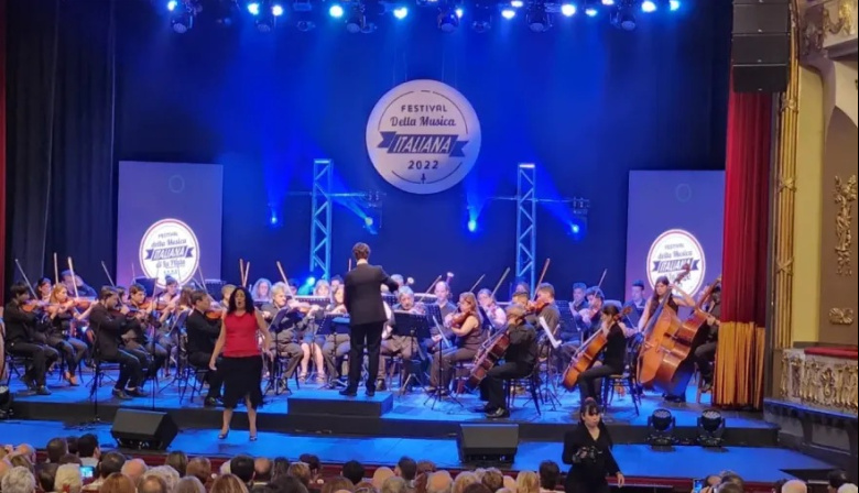 La Plata recibe la final del VIII Festival de la Música Italiana con 128 artistas en escena