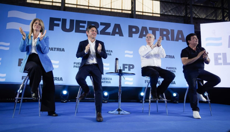 Junto a Taiana, Kicillof reunió a la militancia peronista en La Matanza: fuertes críticas a Milei