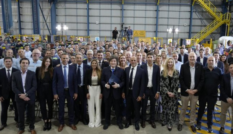 Milei confirmó que se avanzará en las reformas laboral y tributaria