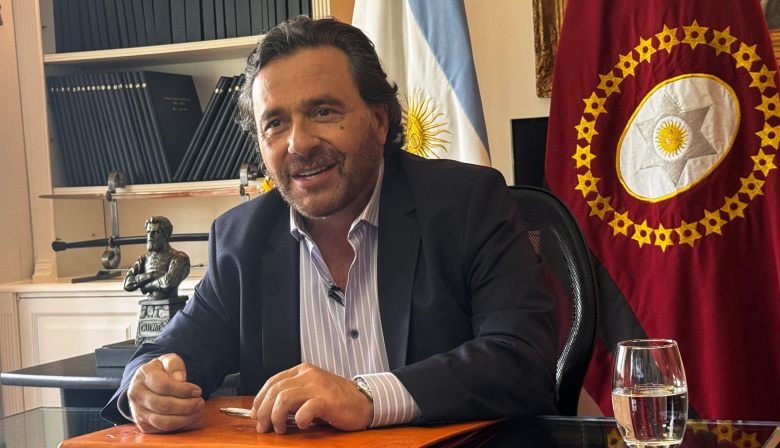 “No tiene nada que ver con la sociedad”: Sáenz cuestionó la agenda política nacional