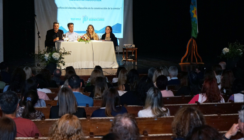 Necochea fue sede del 1° Congreso Regional de Educación con la participación de toda la Región 20