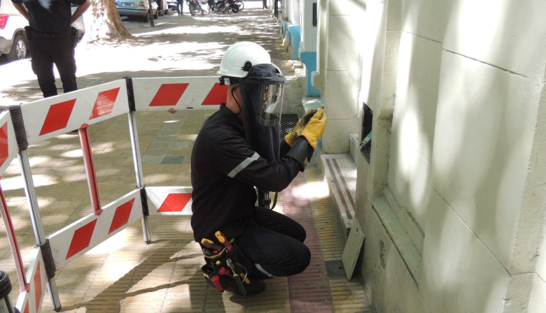 Fraude masivo: EDELAP descubre supermercados con medidores adulterados y comercios colgados de la red