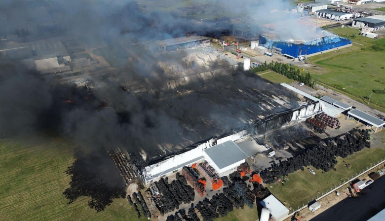 Pericias en marcha por la explosión en Ezeiza: investigan si hubo negligencia empresarial