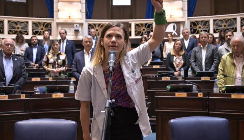 “El paquete más regresivo de Kicillof”: la izquierda votó en contra y denunció recortes