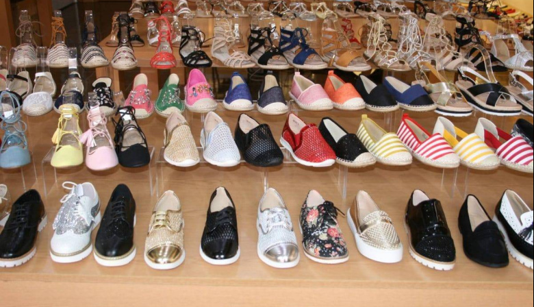 Consumo en receso: fuerte caída en ventas de mayoristas y supermercados