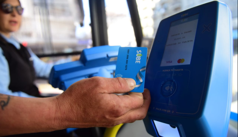 Tarifas en alza: cuánto costará viajar en colectivo, subte y autopistas en diciembre 