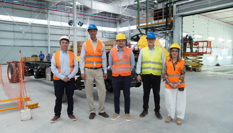 Zárate afianza su perfil industrial con un acuerdo clave junto a Mercedes-Benz