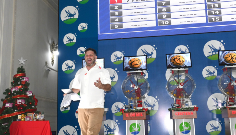 El 77.222 encabezó la suerte: así se repartieron los premios del Gordo de Navidad bonaerense