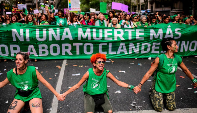 A cinco años de la IVE: el derecho que resiste entre el ajuste y la militancia sanitaria