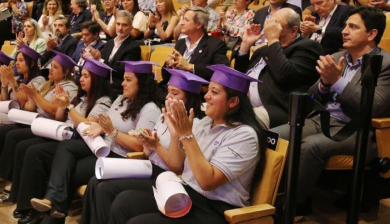 Impulso provincial para más mujeres al volante profesional