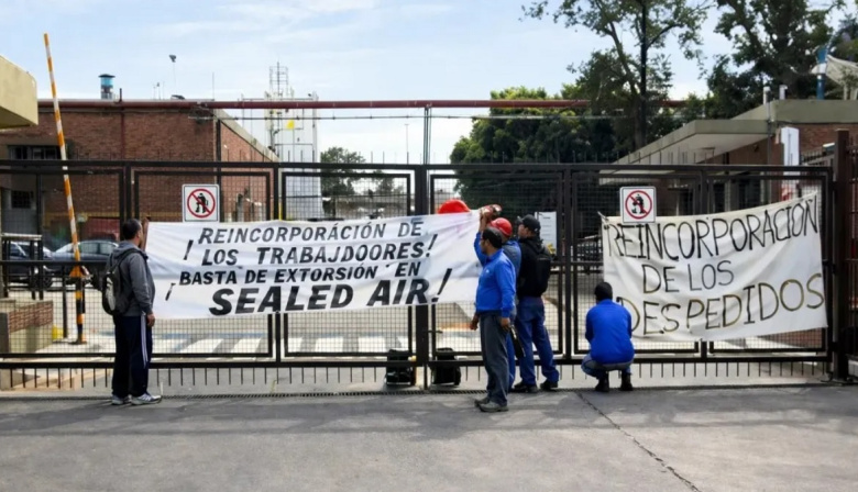 Golpe al empleo industrial en Quilmes: 65 despidos y planta parada