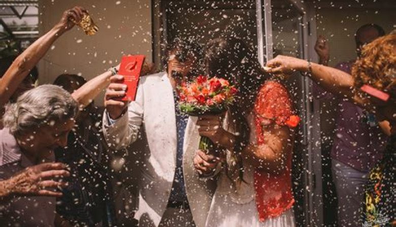 Del “sí, acepto” a la convivencia: el nuevo mapa de los vínculos en la Provincia